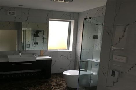 Photo of property in 3a Livingstone Street, Milford, Auckland, 0620