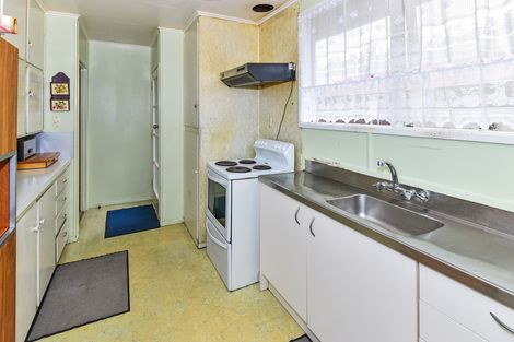 Photo of property in 519 Massey Road, Mangere, Auckland, 2022