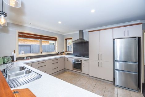 Photo of property in 10 Cranmer Close, Rototuna North, Hamilton, 3210