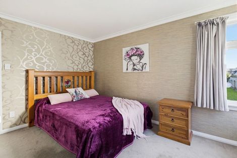Photo of property in 32 Botanical Road, Takaro, Palmerston North, 4412