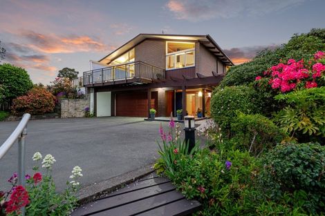 Photo of property in 51a Dyers Pass Road, Cashmere, Christchurch, 8022
