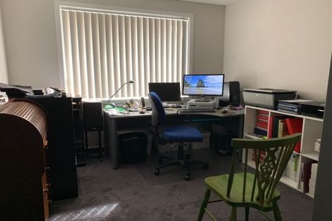 Photo of property in 27b Pehi Kupa Street, Waikanae, 5036