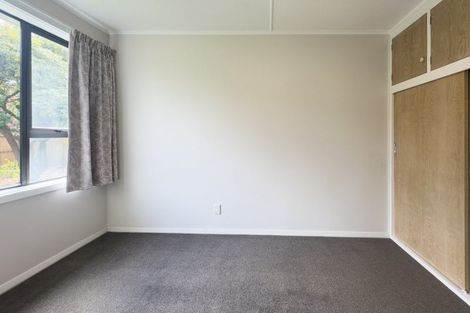 Photo of property in 32 Bateman Avenue, Bryndwr, Christchurch, 8053