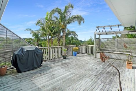 Photo of property in 71 Keegan Drive, Massey, Auckland, 0614