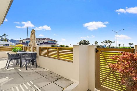 Photo of property in Beachpoint Apartments, 2/5 West End Road, Ohope, 3121