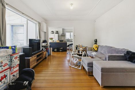 Photo of property in 26 Frances Street, Manurewa, Auckland, 2102