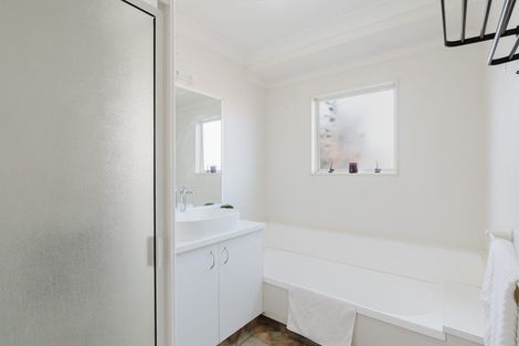 Photo of property in 1118 River Road, Flagstaff, Hamilton, 3210