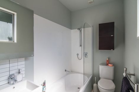 Photo of property in 46u2 Bracken Road, Paparangi, Wellington, 6037
