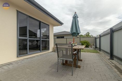 Photo of property in 14 Newbury Place, Taradale, Napier, 4112