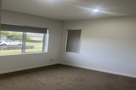 Photo of property in 11 Ancroft Street, Papakura, 2110