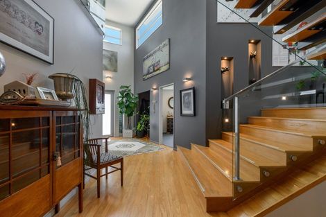 Photo of property in 21 Hillcrest Road, Otumoetai, Tauranga, 3110