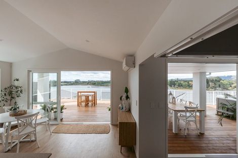 Photo of property in 26 Oyster Place, Omokoroa, 3114