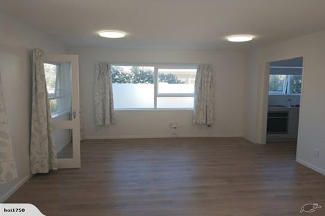 Photo of property in 2/77 Stanaway Street, Hillcrest, Auckland, 0627