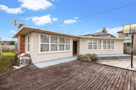 Photo of property in 49 Hoteo Avenue, Papatoetoe, Auckland, 2025