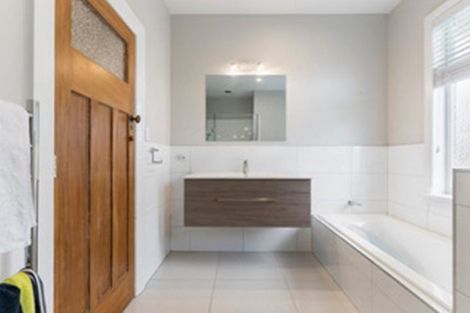 Photo of property in 1 Cochrane Road, Hobsonville, Auckland, 0616