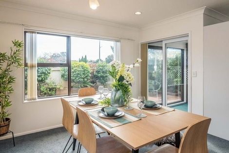 Photo of property in 1 Inverell Place, Waikanae, 5036