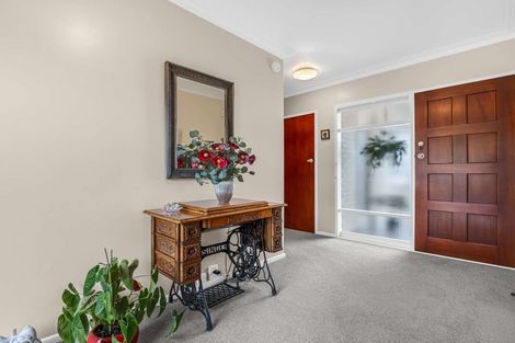 Photo of property in 30 Russell Crescent, Western Heights, Rotorua, 3015