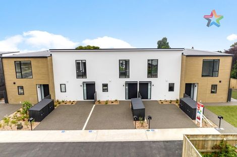 Photo of property in 43 Pipi Place, Levin, 5510