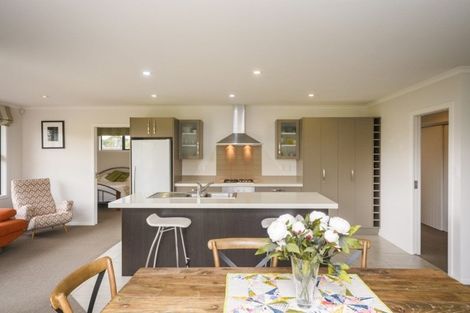 Photo of property in 15 Lorenzo Place, Kelvin Grove, Palmerston North, 4414