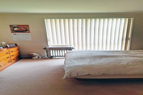 Photo of property in 9a Gendo Avenue, Henderson, Auckland, 0612