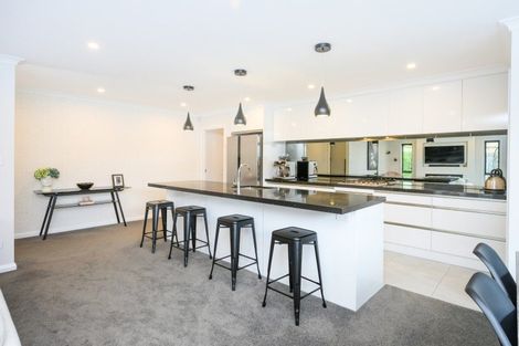 Photo of property in 6 Ngaio Street, West End, Palmerston North, 4412