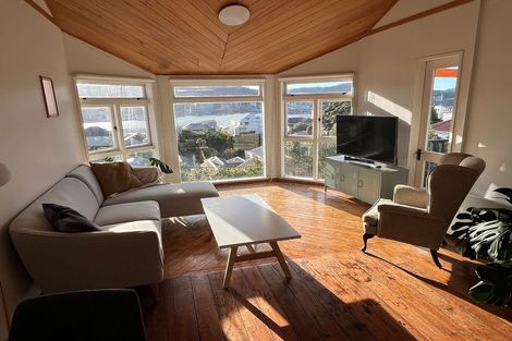 Photo of property in 5 Mcintyre Avenue, Mount Victoria, Wellington, 6011