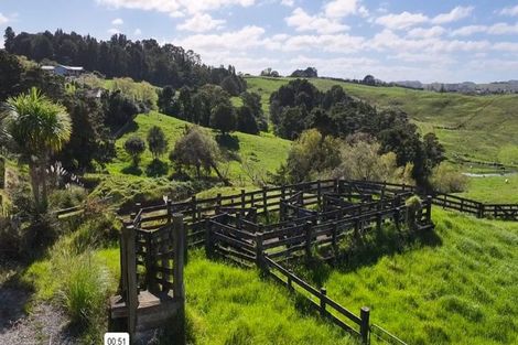 Photo of property in 122 Hurndall Street East, Maungaturoto, 0520