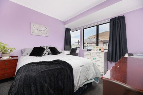 Photo of property in 24 Balmacewen Place, Mount Maunganui, 3116