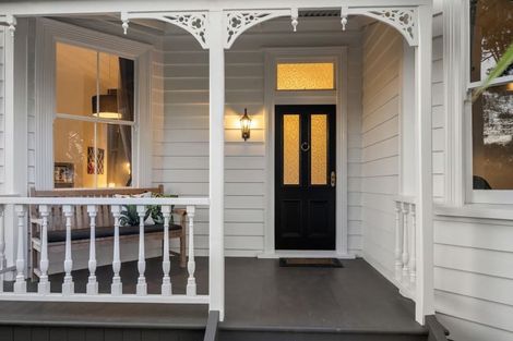 Photo of property in 26 Norwood Road, Bayswater, Auckland, 0622