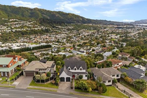Photo of property in 64 Woodman Drive, Tawa, Wellington, 5028