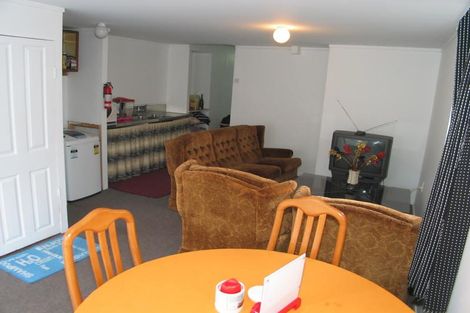 Photo of property in 65 Pomaria Road, Henderson, Auckland, 0610