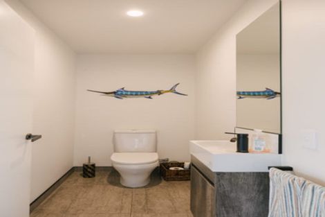 Photo of property in 38a Pohutukawa Drive, Levin, 5571