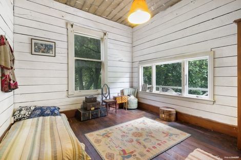 Photo of property in 118 Glenmore Street, Northland, Wellington, 6012