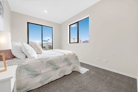 Photo of property in 32 Adamson Road, Flat Bush, Auckland, 2019