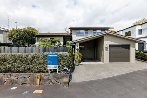 Photo of property in 7 Golf Grove, St Andrews, Hamilton, 3200