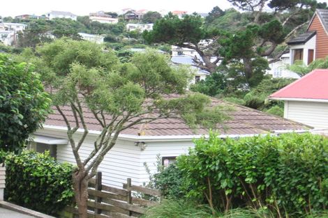 Photo of property in 15 Ranui Crescent, Khandallah, Wellington, 6035