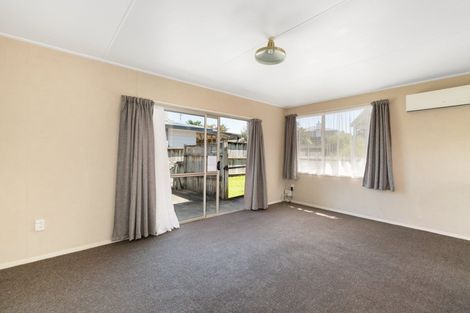 Photo of property in 2a Slade Street, Greerton, Tauranga, 3112
