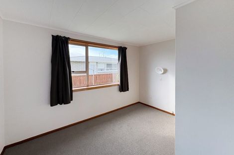 Photo of property in 53 Liverpool Street, Levin, 5510