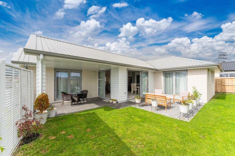 Photo of property in 16 Makomako Crescent, Wharewaka, Taupo, 3330