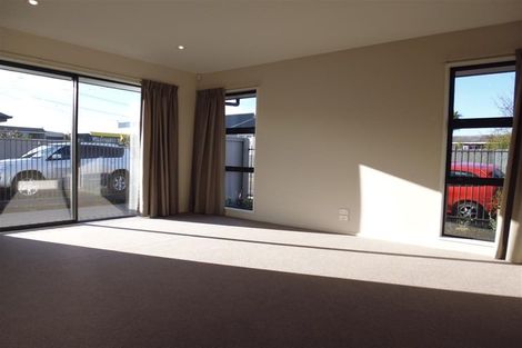 Photo of property in 2 Chatham Street, Addington, Christchurch, 8024