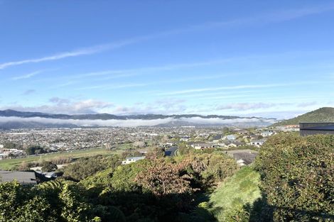 Photo of property in 35 Percy Kinsman Crescent, Riverstone Terraces, Upper Hutt, 5018