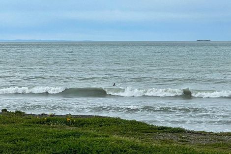 Photo of property in 82 The Esplanade, Westshore, Napier, 4110