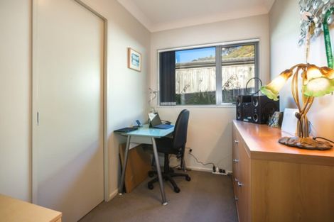 Photo of property in 12 Spritsail Place, Whitby, Porirua, 5024