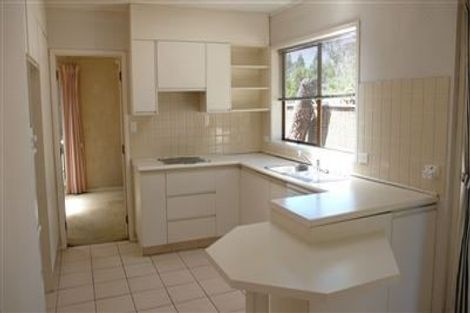 Photo of property in 41 Mappin Place, Chatswood, Auckland, 0626