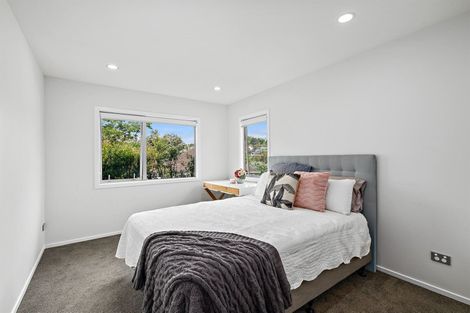 Photo of property in 32 John Downs Drive, Browns Bay, Auckland, 0630