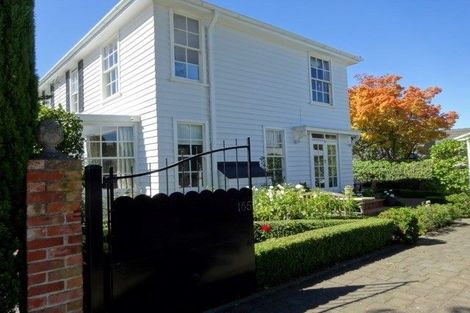 Photo of property in 165 Fendalton Road, Fendalton, Christchurch, 8052