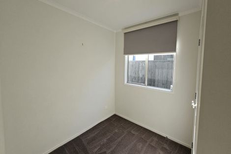 Photo of property in 17 Pimelea Street, Papamoa Beach, Papamoa, 3118