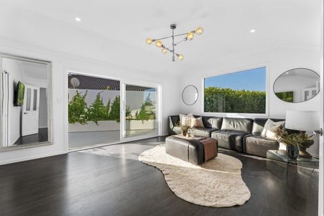 Photo of property in 19 Popata Close, Papamoa Beach, Papamoa, 3118