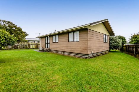 Photo of property in 6 Trimble Place, Bell Block, New Plymouth, 4312