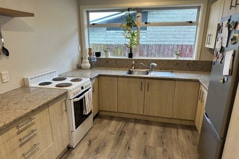 Photo of property in 43 Erin Crescent, Mairehau, Christchurch, 8013